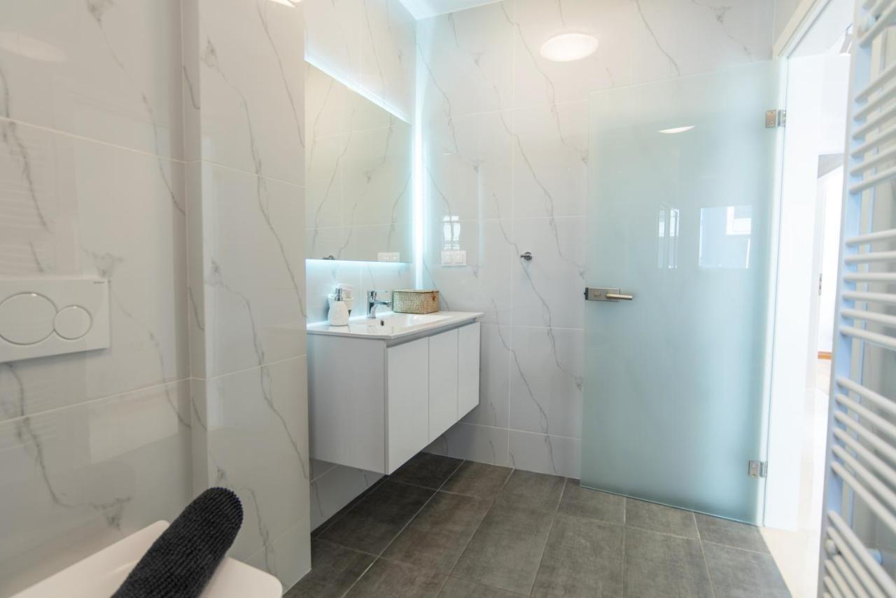 Delightful Penthouse Apartment Athena Bagian luar foto